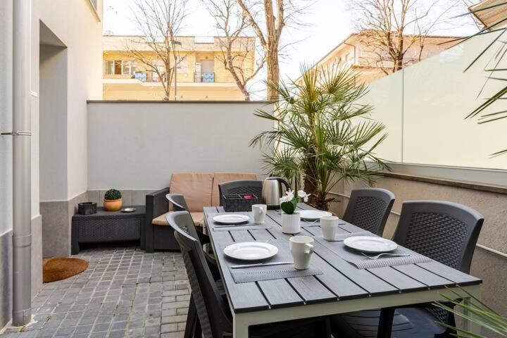 Appartement A Casa Minerva à Rimini Extérieur photo