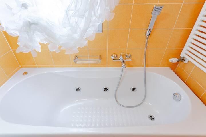 Appartement A Casa Minerva à Rimini Extérieur photo